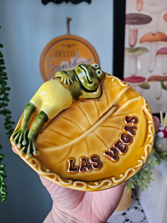 Las Vegas Frog Ashtray