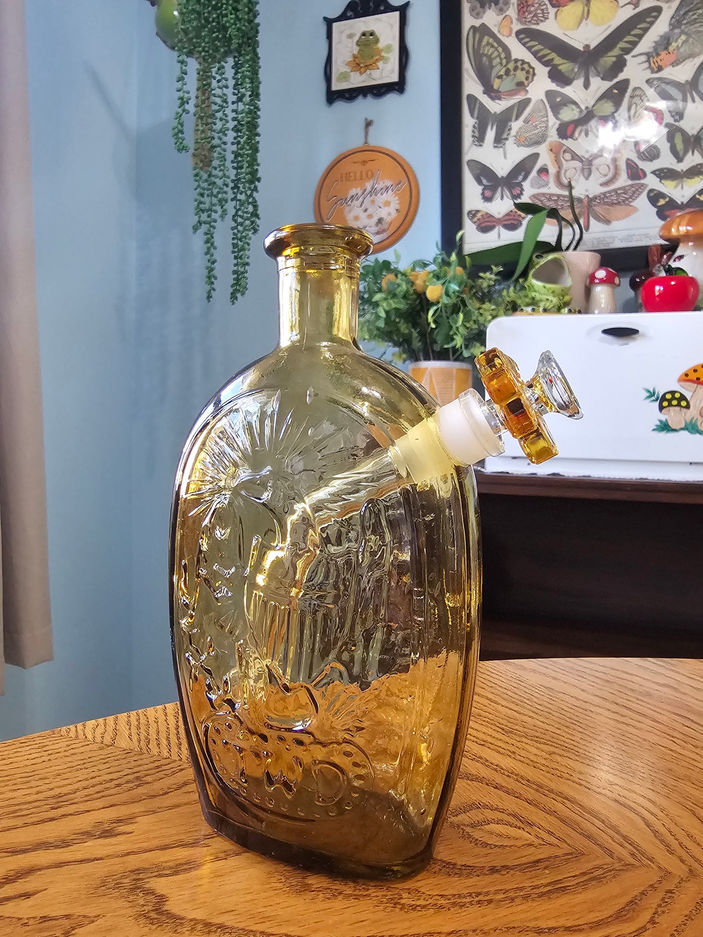 Amber Schooner & Eagle