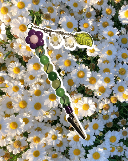 Glow Daisy Clips