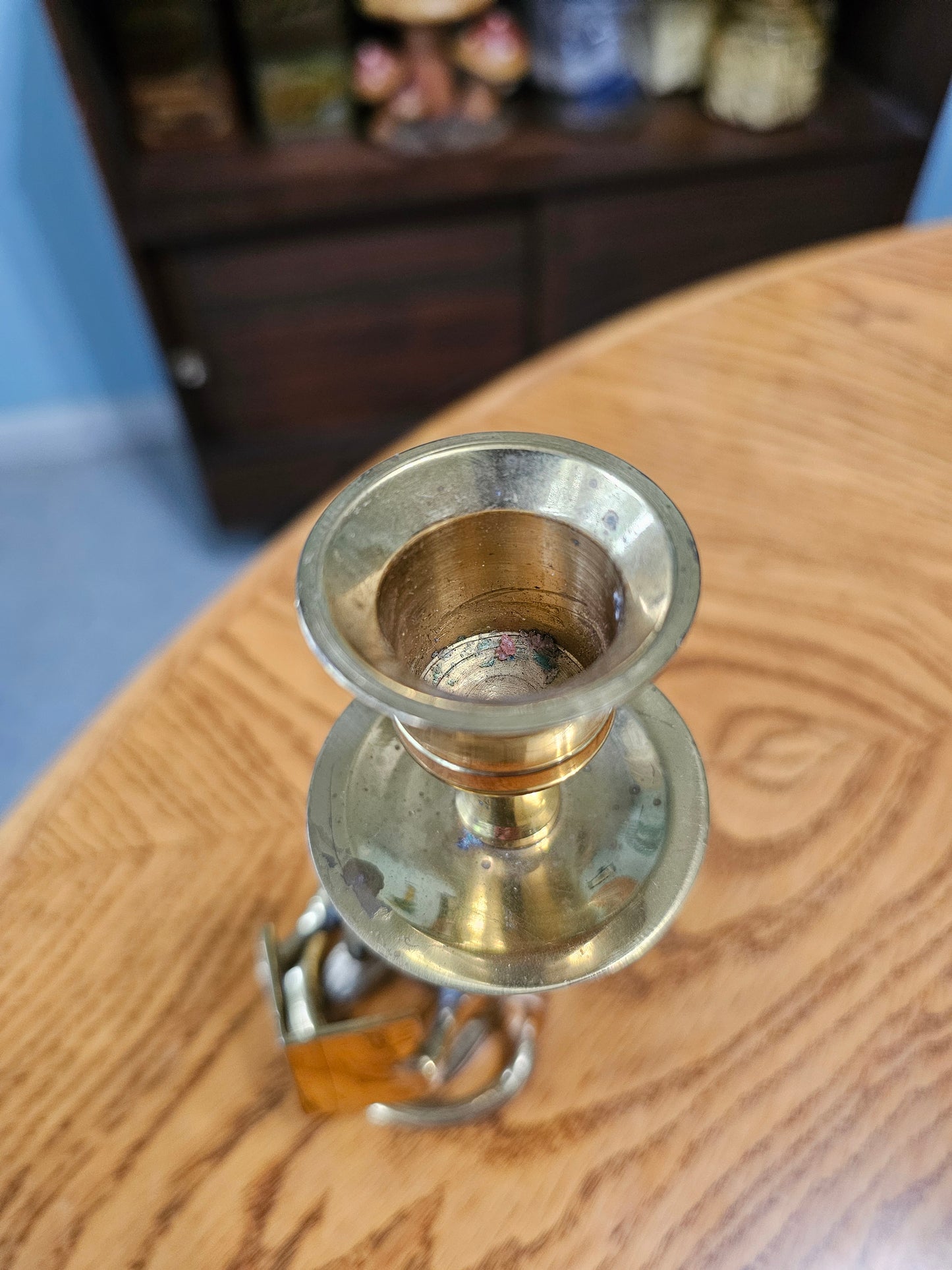 Reading Mouse Candlestick Holder