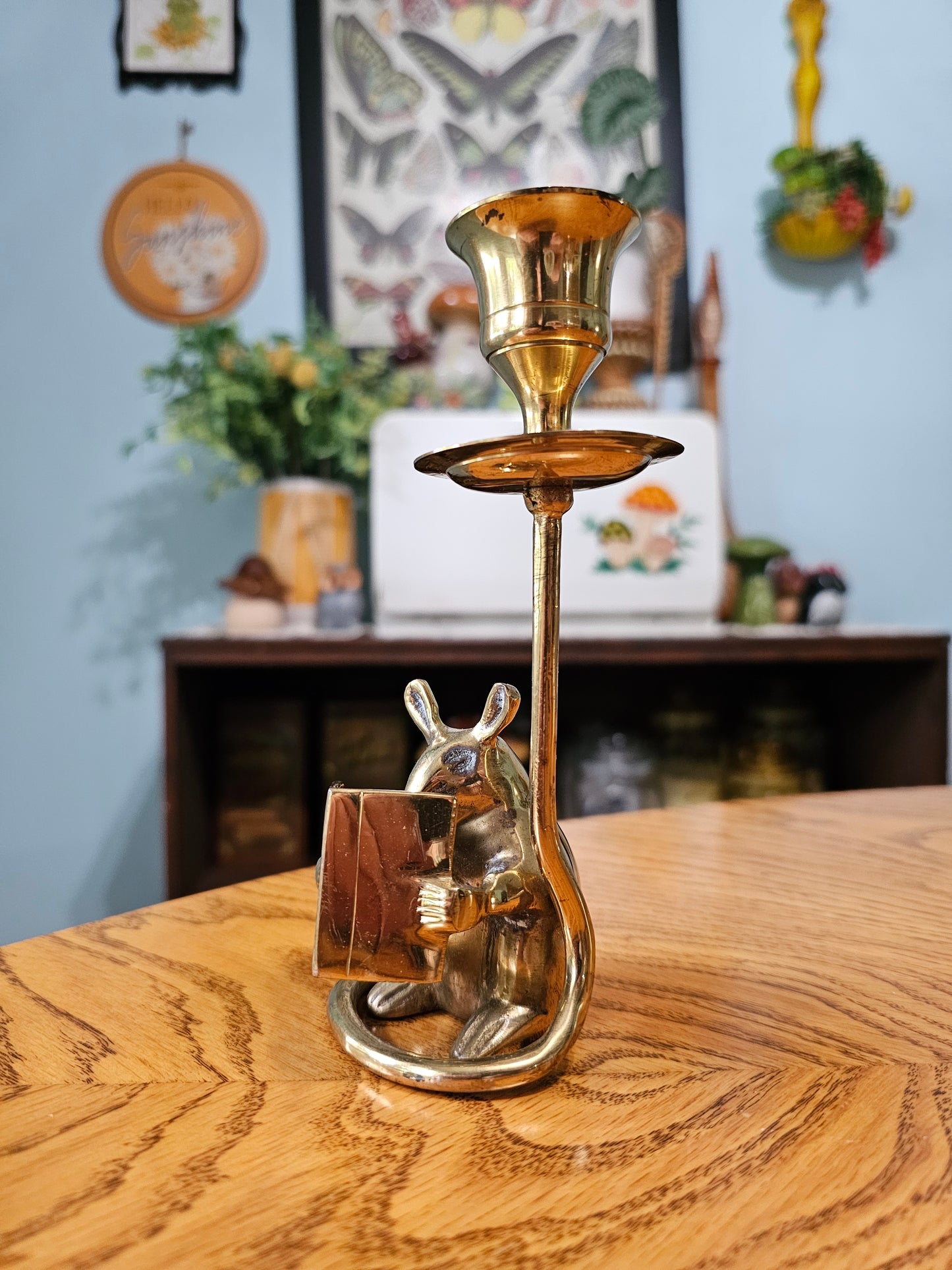 Reading Mouse Candlestick Holder