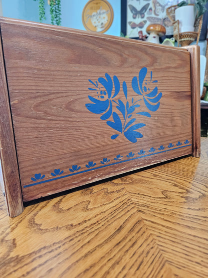 Pfaltzgraff Bread Box