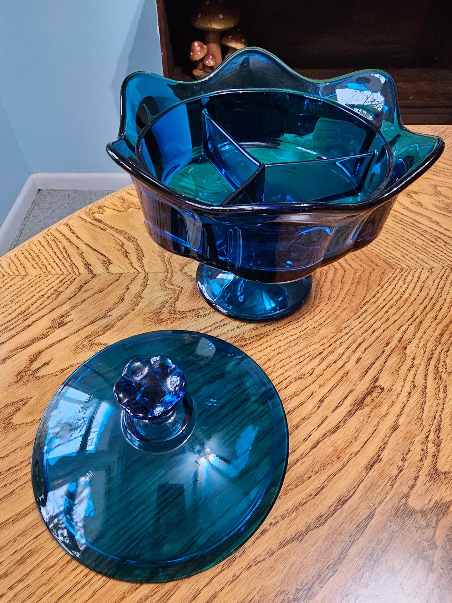 Bluenique 6 Petal Candy Dish