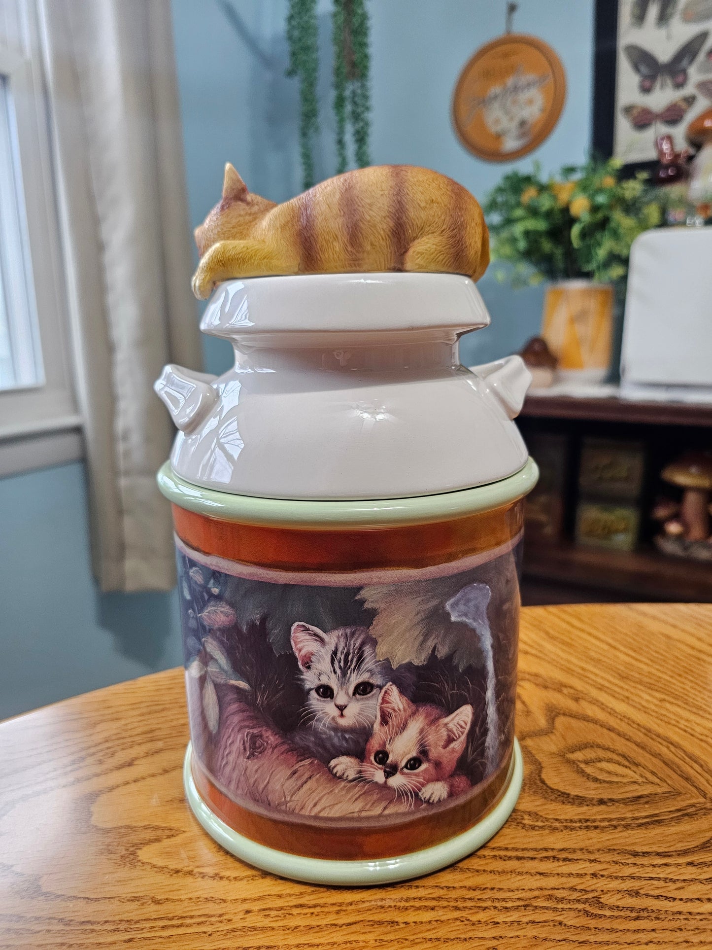 Cozy Kitten Ceramic Canister