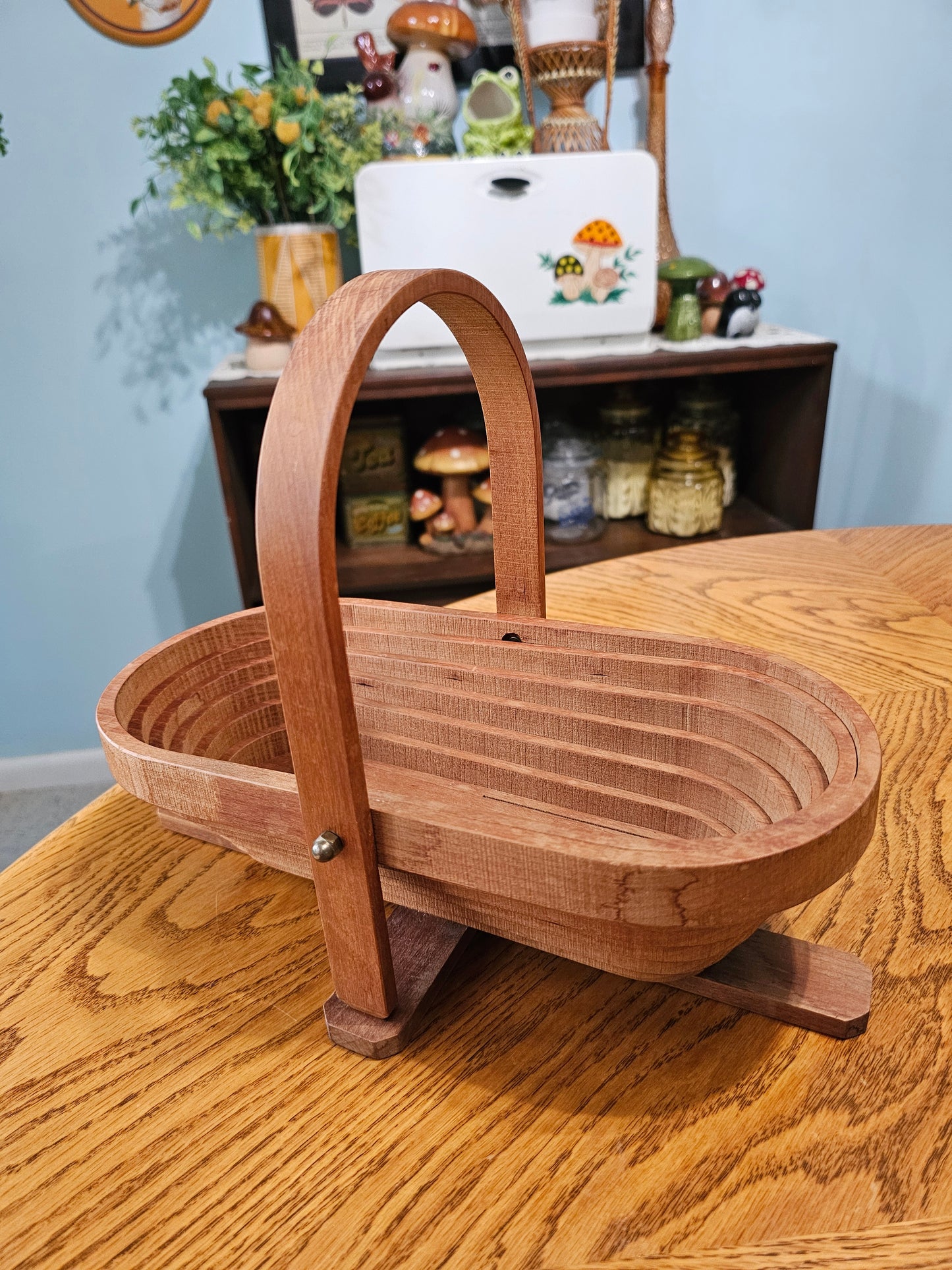 Collapsible Wood Basket
