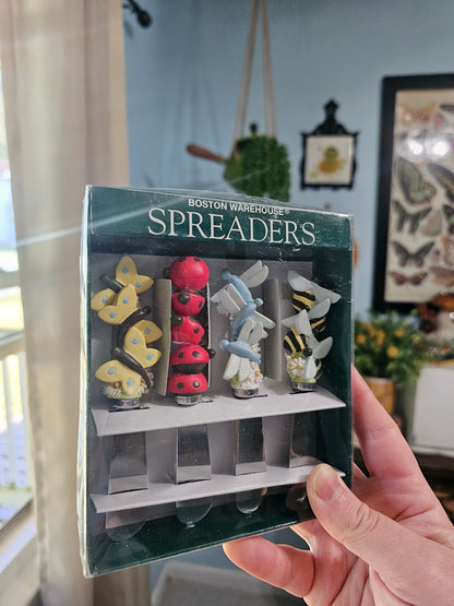 Bugs & Bees Spreaders