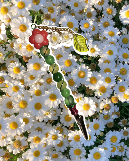 Glow Daisy Clips