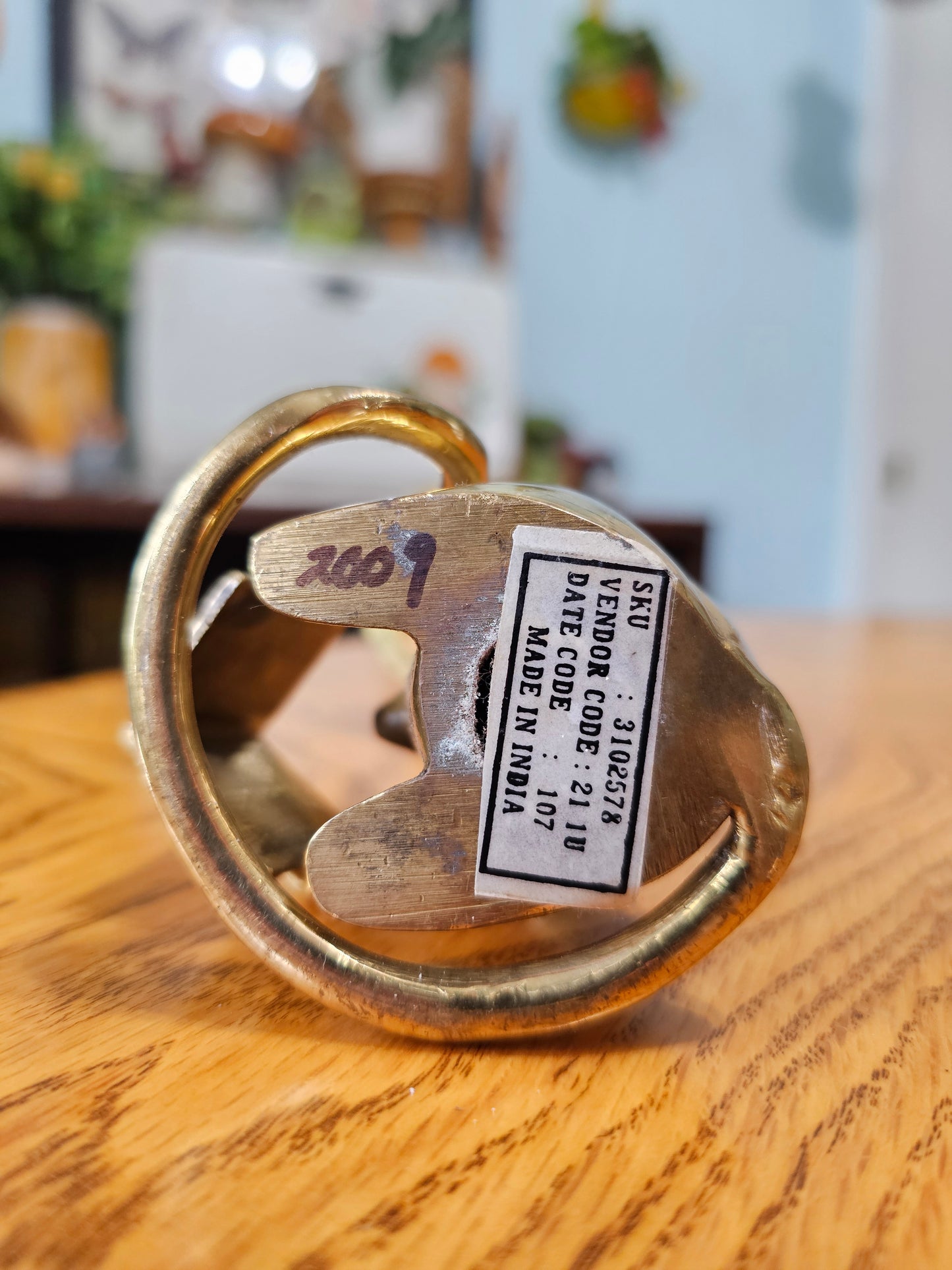 Reading Mouse Candlestick Holder