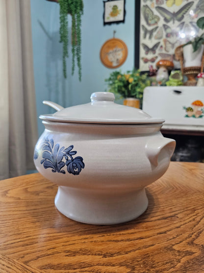 Yorktowne Soup Tureen