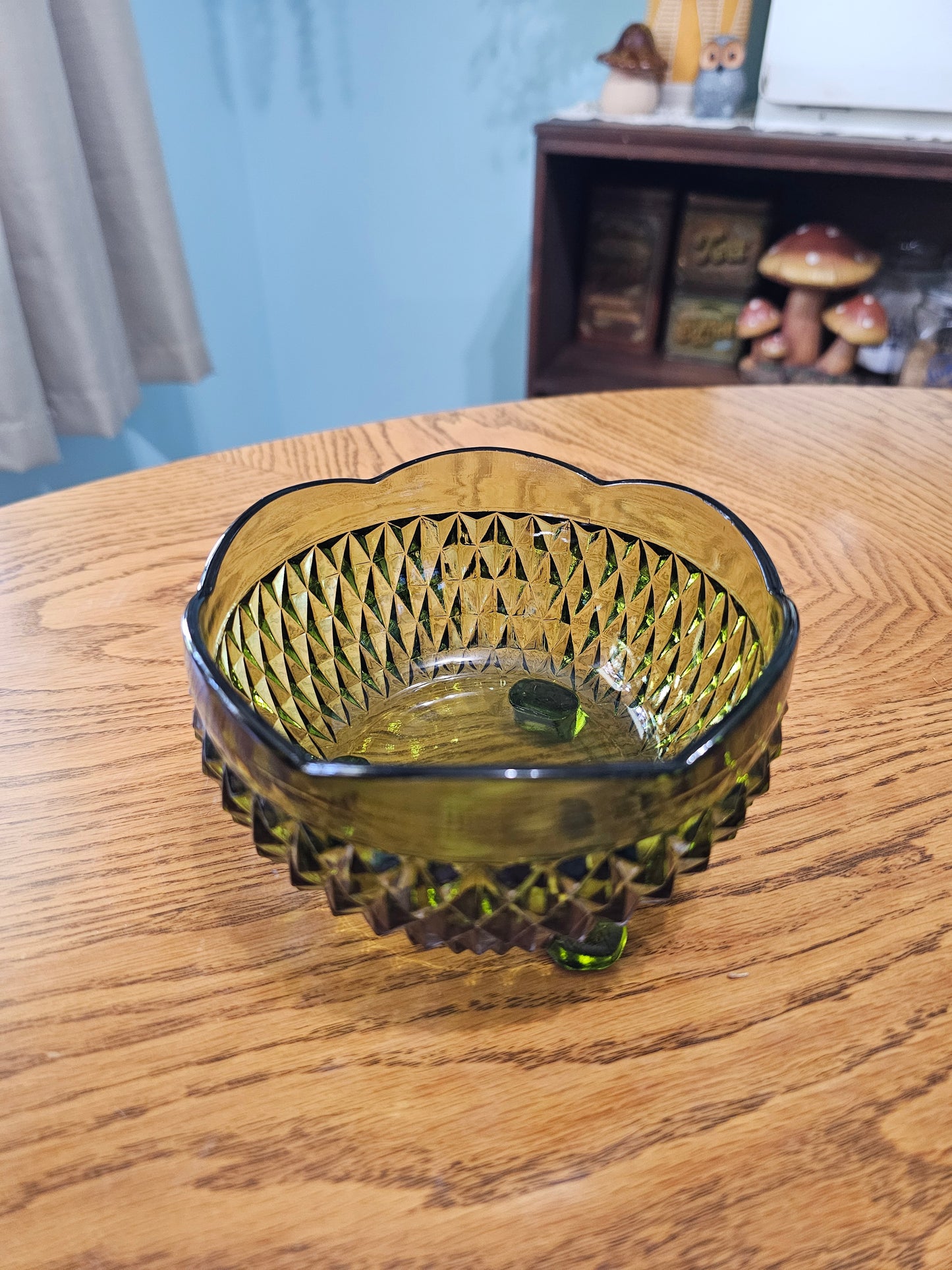 Avocado Diamond Point Candy Dish