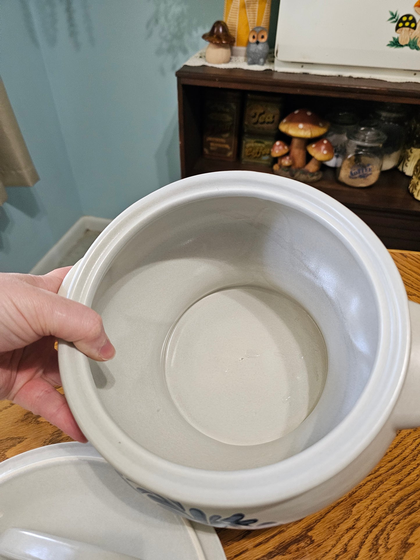 Yorktowne Soup Tureen