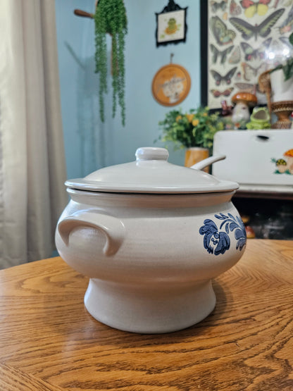 Yorktowne Soup Tureen