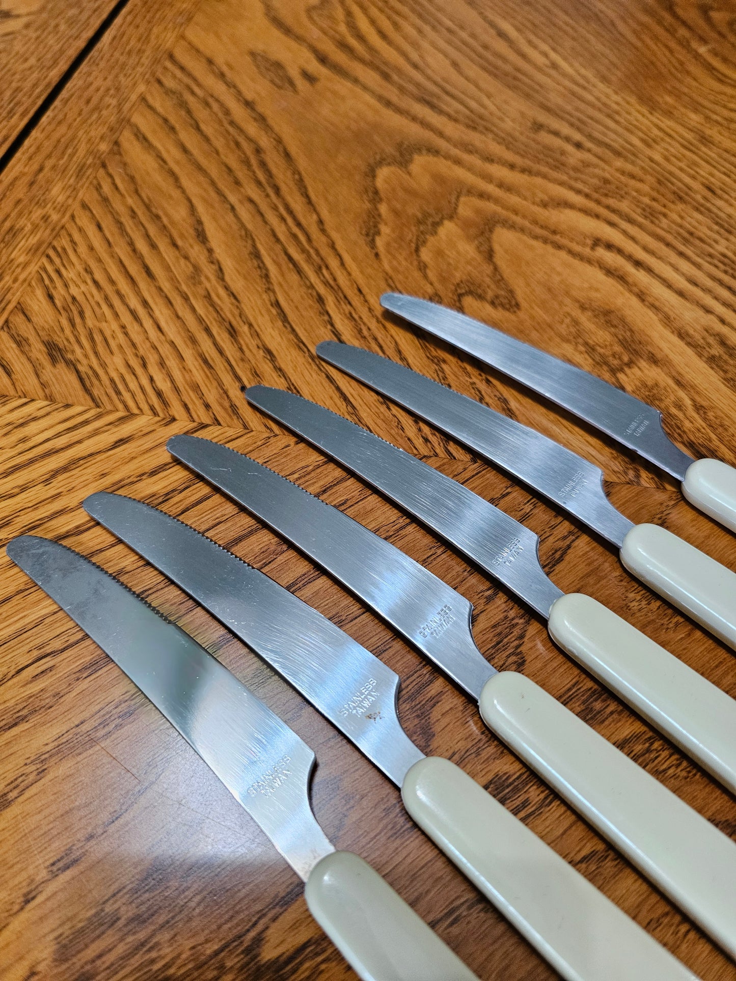 Theodore Bear Knives