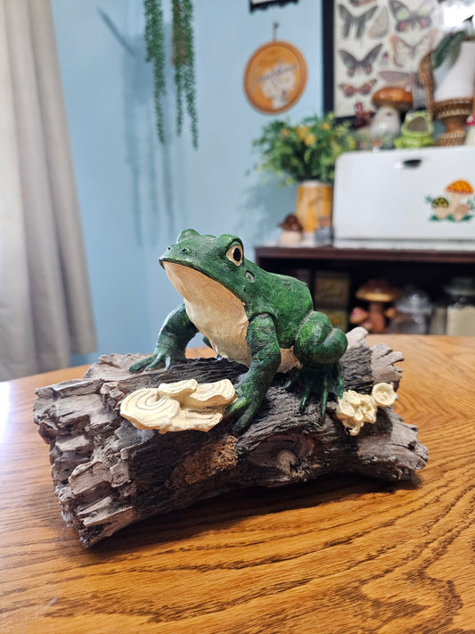 Frog on a Log Figure