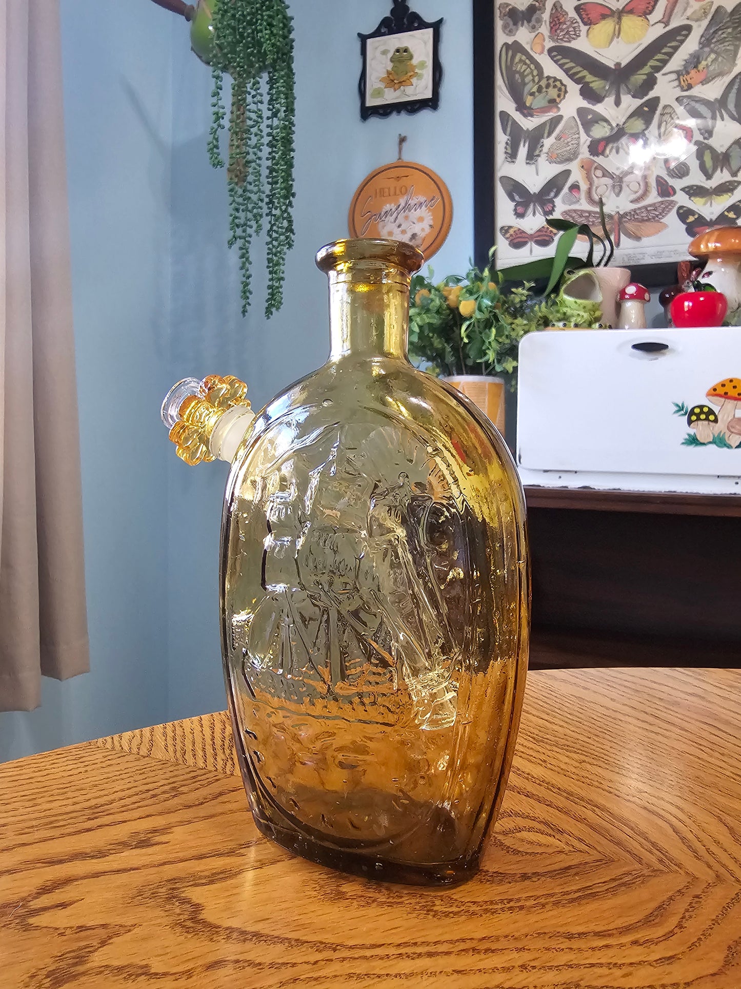 Amber Schooner & Eagle