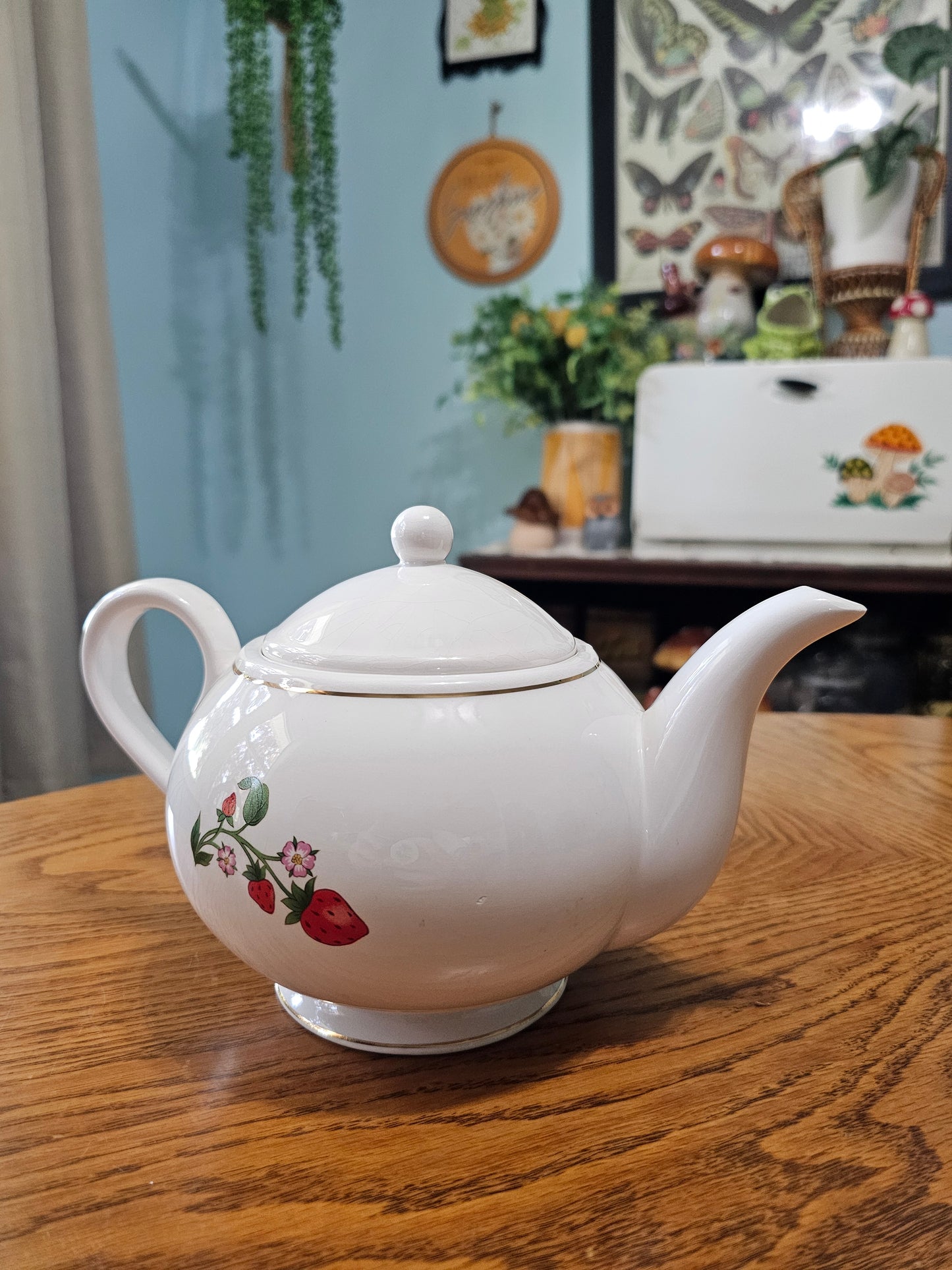 Strawberry Time Teapot