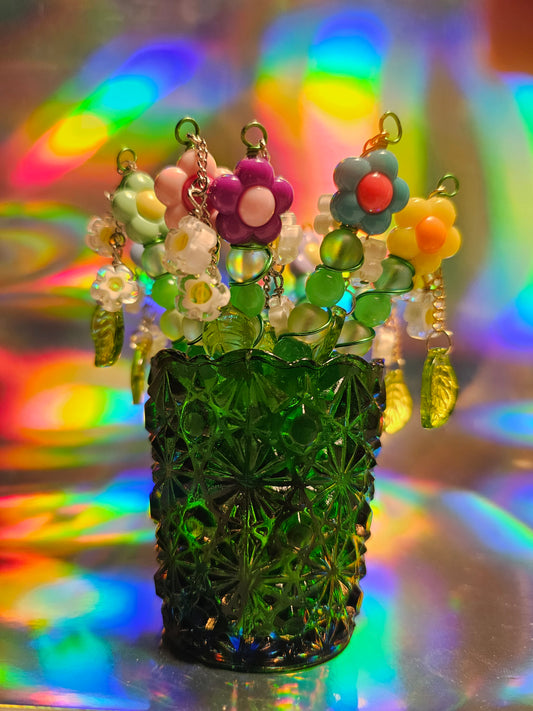 Glow Daisy Clips