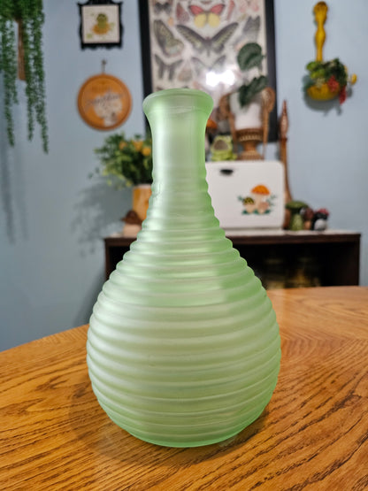 Frigidaire Uranium Beehive Decanter