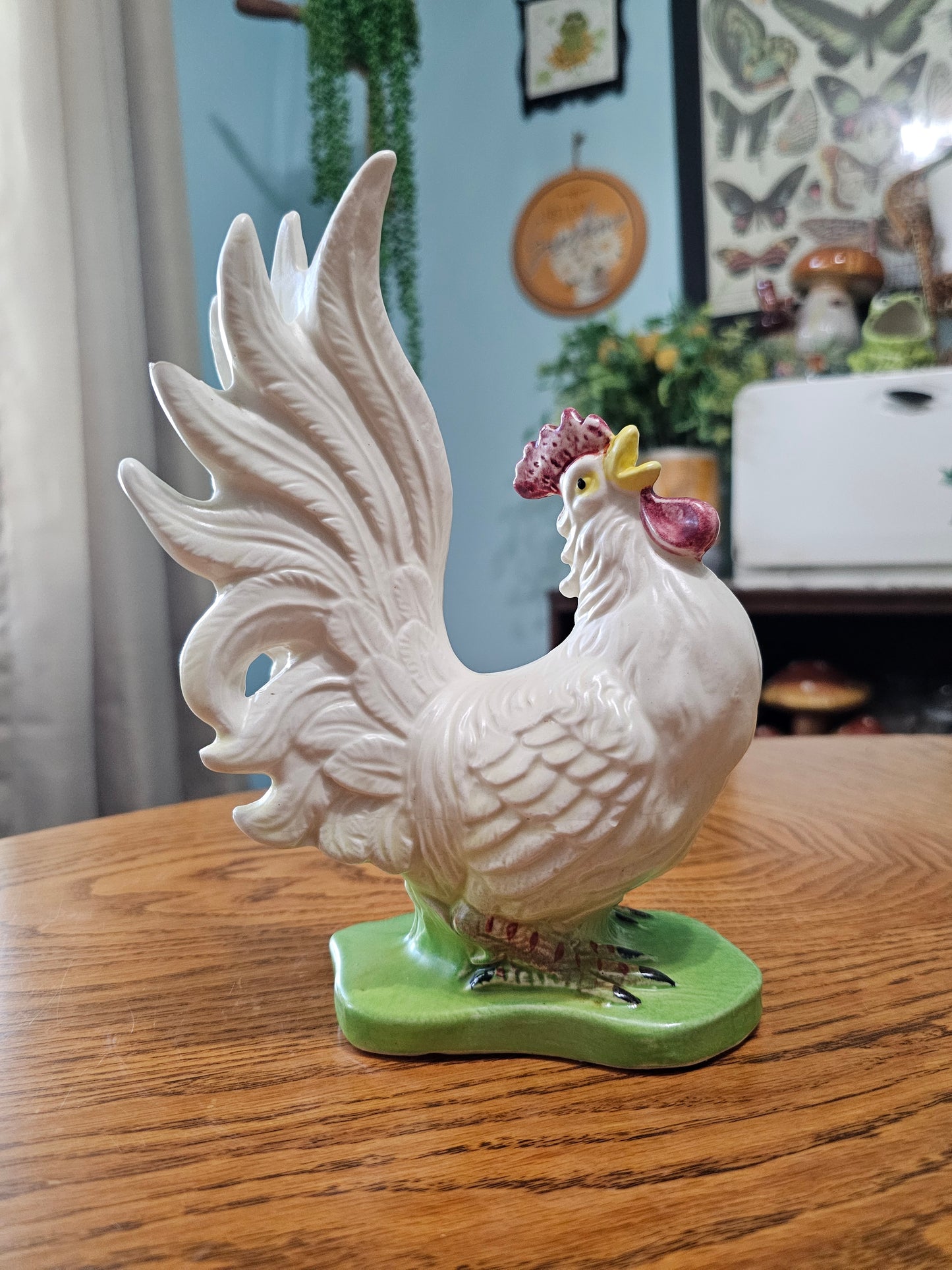 Crowing Rooster Figure